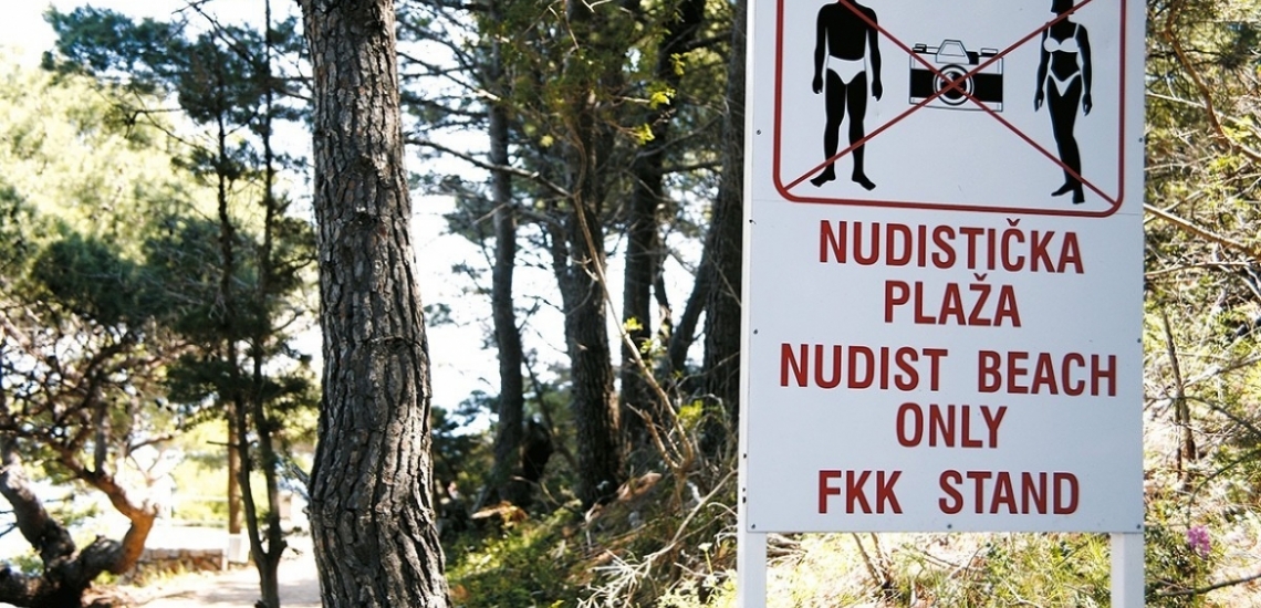 Nudistička plaža, нудистский пляж в Баре
