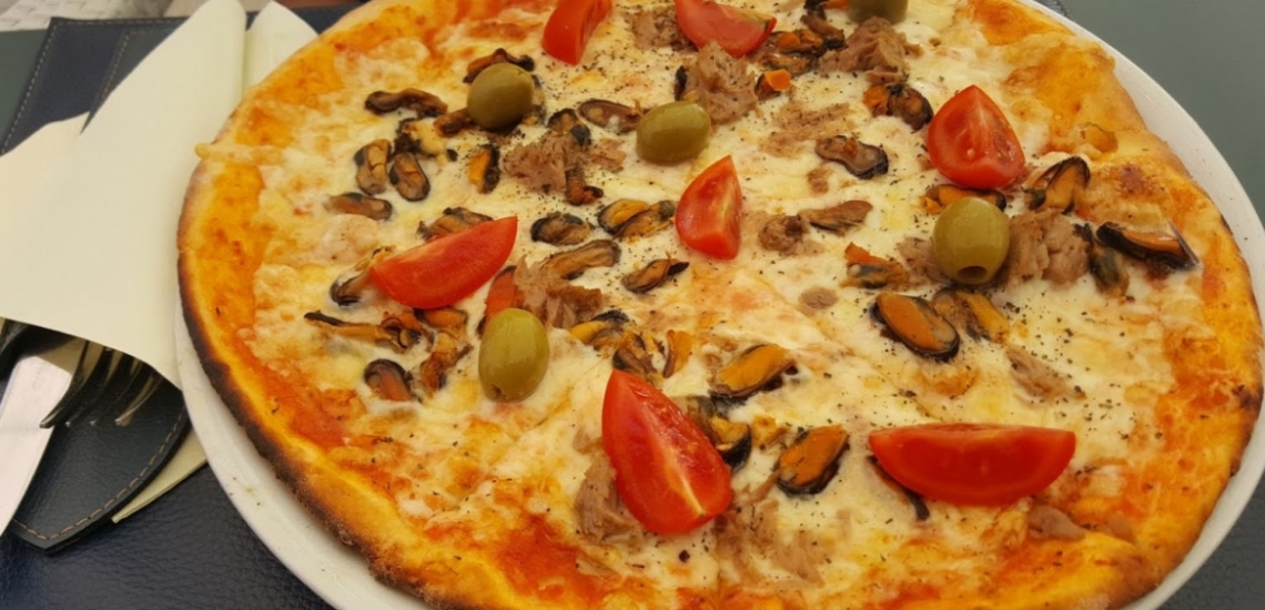 Pizzeria Azzurro, пиццерия Azzurro в Бечичи