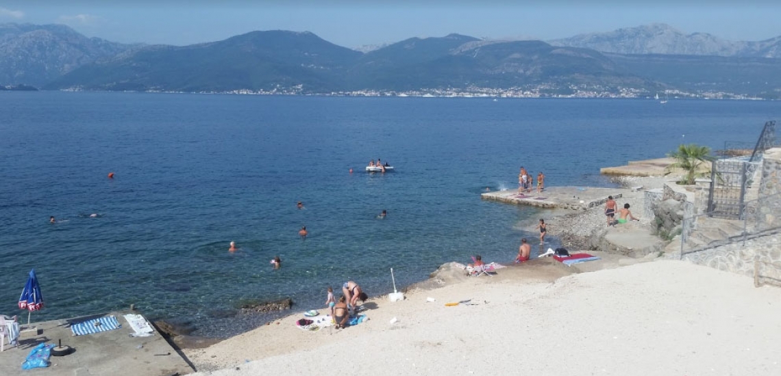Plaža Krašići, пляж Крашичи в Тивате