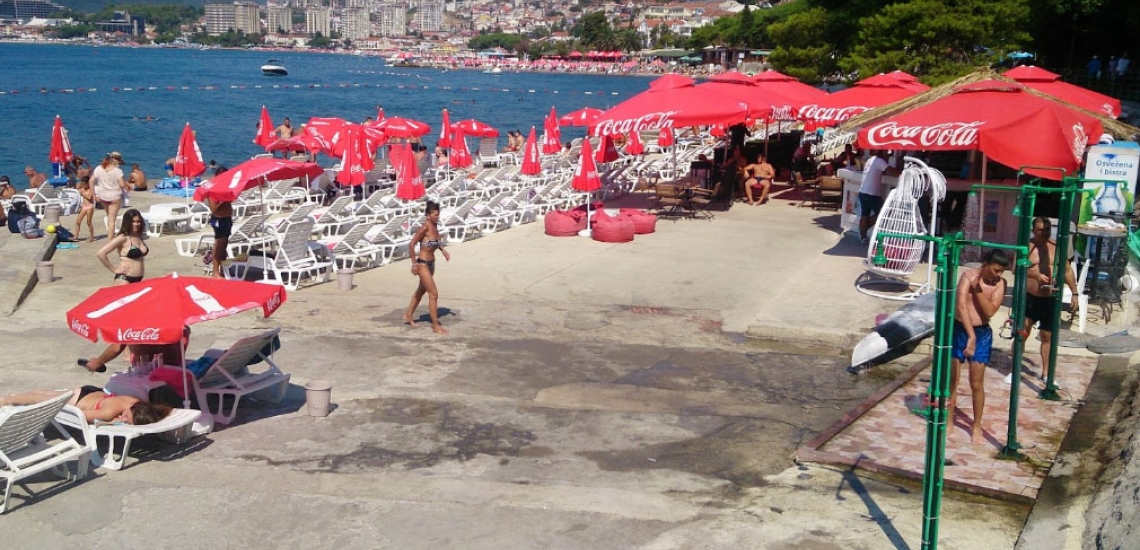 Plaža Topla, пляж Topla в Херцег-Нови