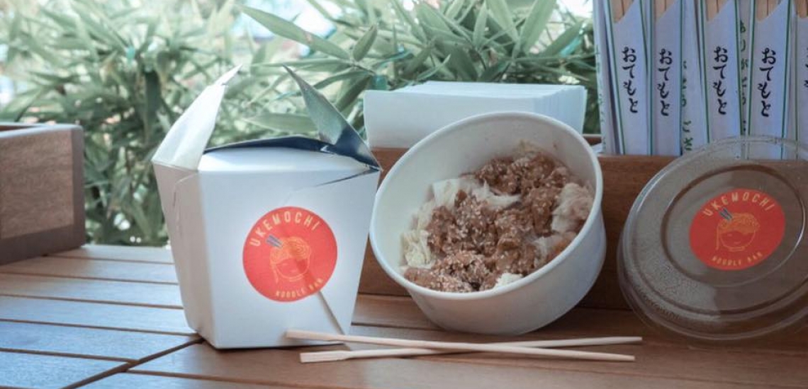 Ресторан быстрого питания Ukemochi Noodle Bar в Тивате