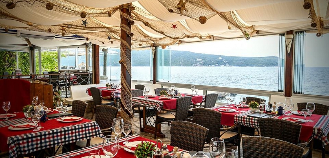 Ресторан Taverna Splendido в Херцег-Нови
