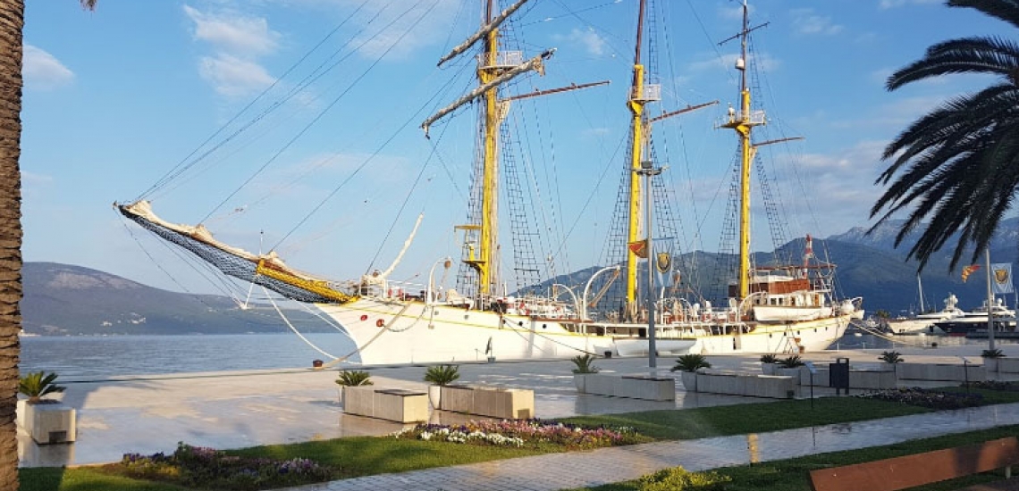 Sailboat Jadran, парусный корабль «Ядран» в Тивате